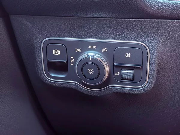 Mercedes-Benz GLB 35 AMG 4Matic 8G, ČR, 1.Maj, S - foto 29