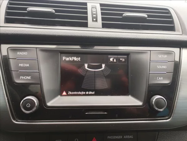 Škoda Fabia 1,2 TSi 66KW 100%KM - foto 13