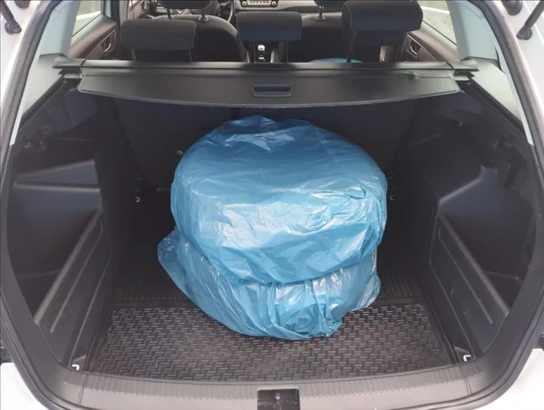 Škoda Fabia 1,2 TSi 66KW 100%KM - foto 19