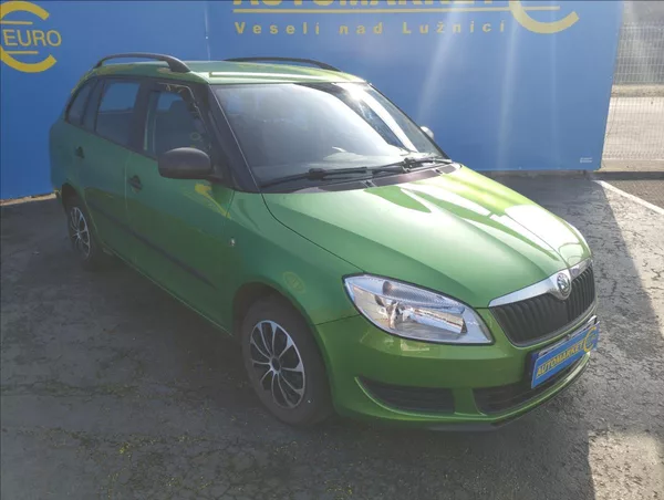 Škoda Fabia 1,2 51 KW - foto 3