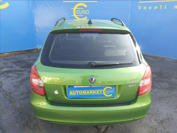 Škoda Fabia 1,2 51 KW - foto 5
