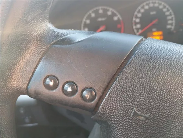 Opel Vectra 1,8 i 90KW - foto 13
