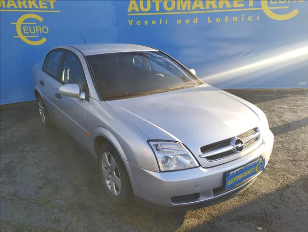 Opel Vectra 1,8 i 90KW - foto 3