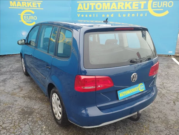 Volkswagen Touran 1,6 TDi - foto 6