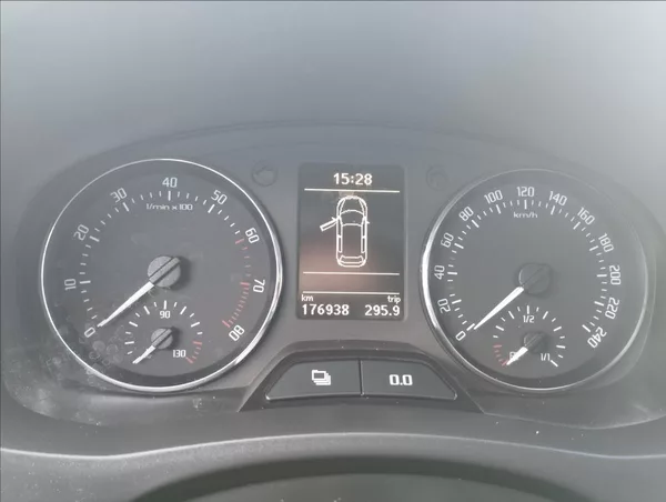 Škoda Roomster 1,2 TSi 63KW - foto 11