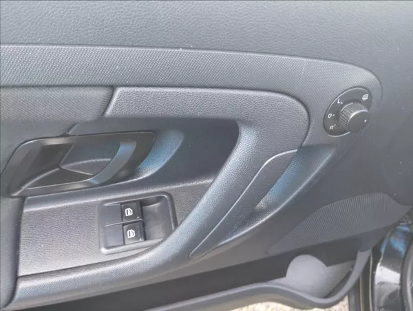 Škoda Roomster 1,2 TSi 63KW - foto 15