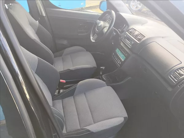 Škoda Roomster 1,2 TSi 63KW - foto 8