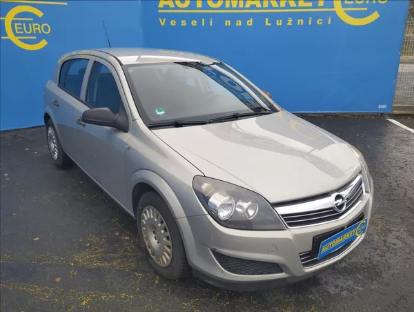Opel Astra 1,4 66KW - foto 3