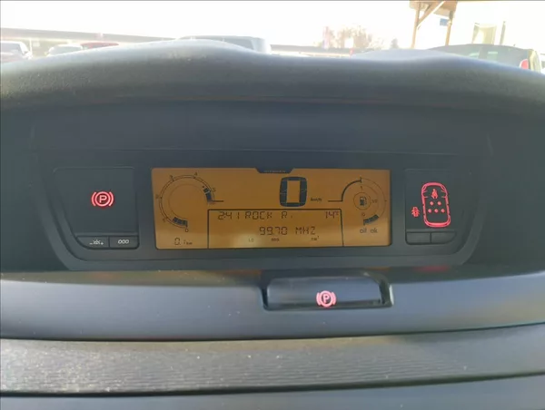 Citroën C4 Picasso 1,6 HDi - foto 11