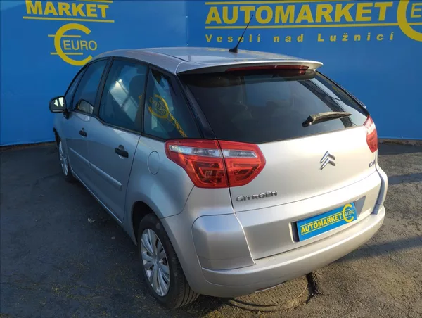 Citroën C4 Picasso 1,6 HDi - foto 6