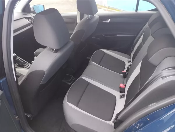 Škoda Fabia 1,4 TDi 66KW - foto 10