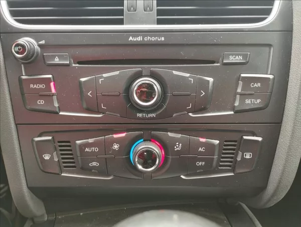 Audi A4 2,0 105KW - foto 14