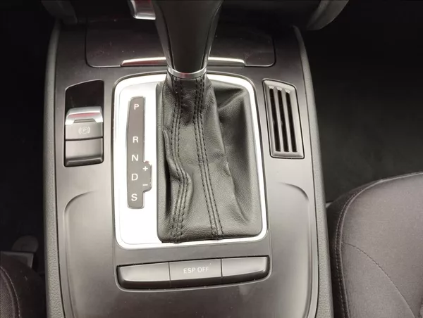 Audi A4 2,0 105KW - foto 15