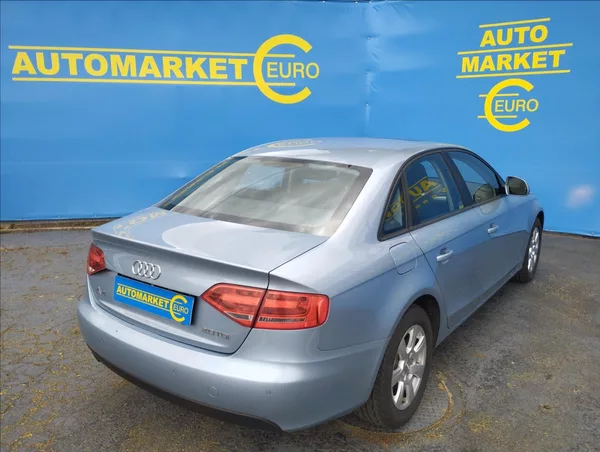 Audi A4 2,0 105KW - foto 4