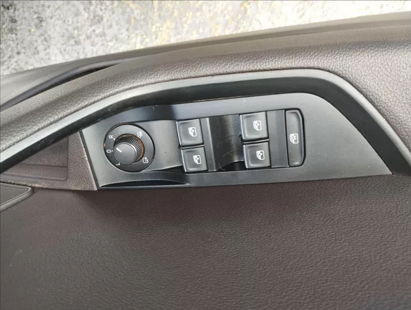 Škoda Superb 2,0 TDi 110KW LAURIN/KLEMENT - foto 17