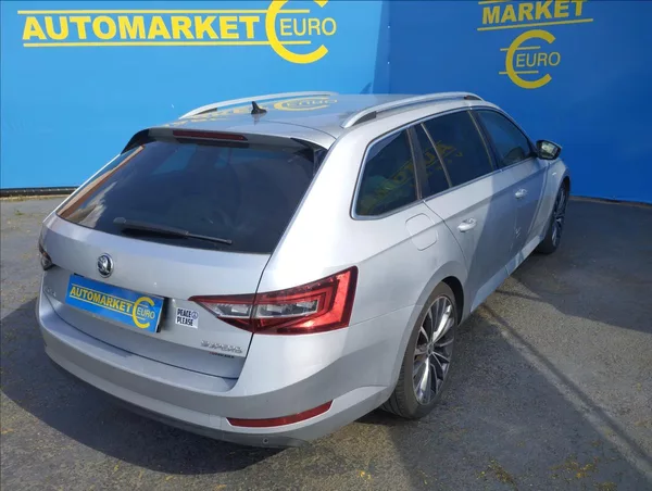 Škoda Superb 2,0 TDi 110KW LAURIN/KLEMENT - foto 4