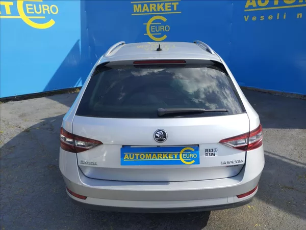Škoda Superb 2,0 TDi 110KW LAURIN/KLEMENT - foto 5