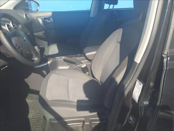 Nissan Qashqai 1,6 84KW - foto 8
