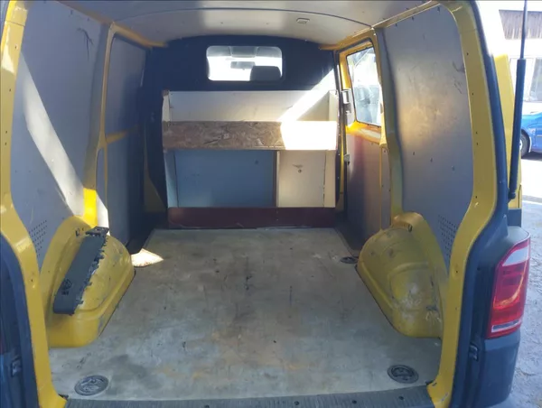 Volkswagen Transporter 2,0 62KW - foto 10