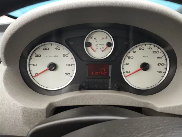 Fiat Scudo 2,0 100KW - foto 13