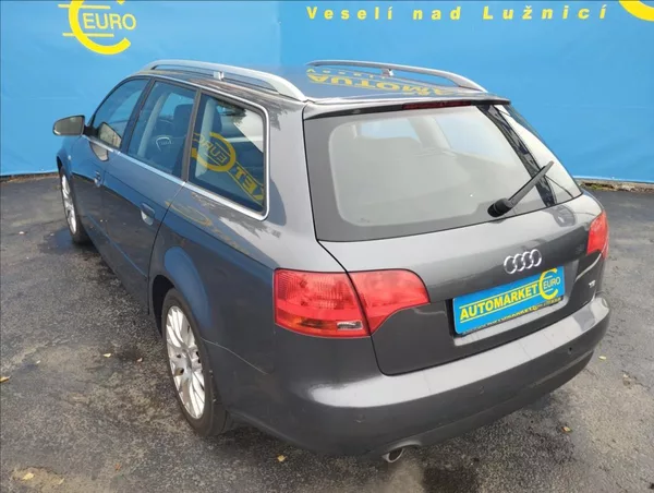 Audi A4 1,6 1.6 MPi 75KW - foto 6