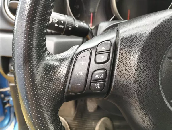 Mazda 3 1,6 D 66KW - foto 12