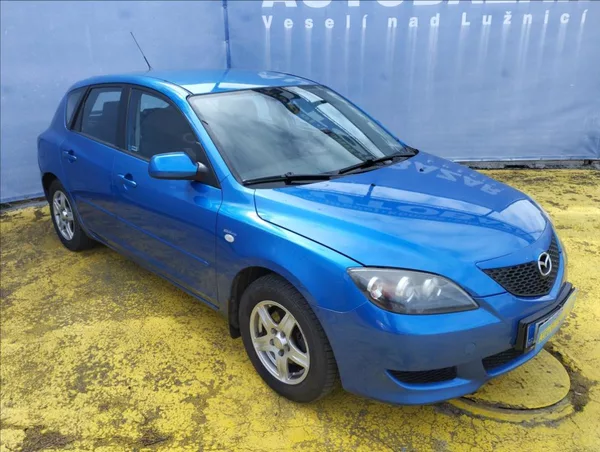 Mazda 3 1,6 D 66KW - foto 3