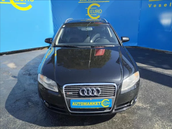 Audi A4 3,0 TDI quattro Avant - foto 2