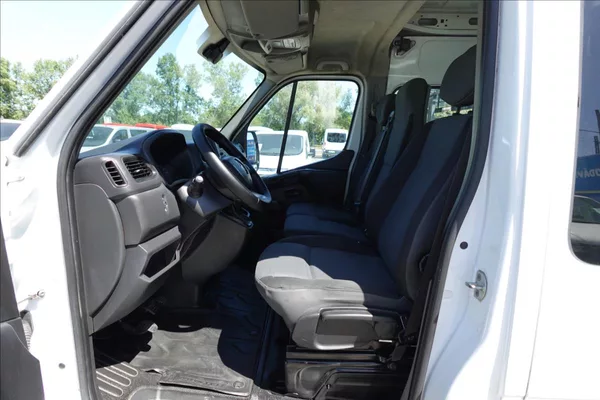 Renault Master 2,3 DCI L2H2 7MÍST KLIMA - foto 22