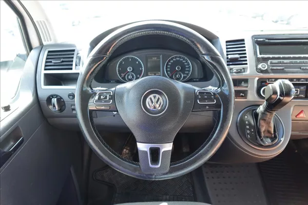 Volkswagen Caravelle 2,0 TDi L2H1 8MÍST KLIMA - foto 28