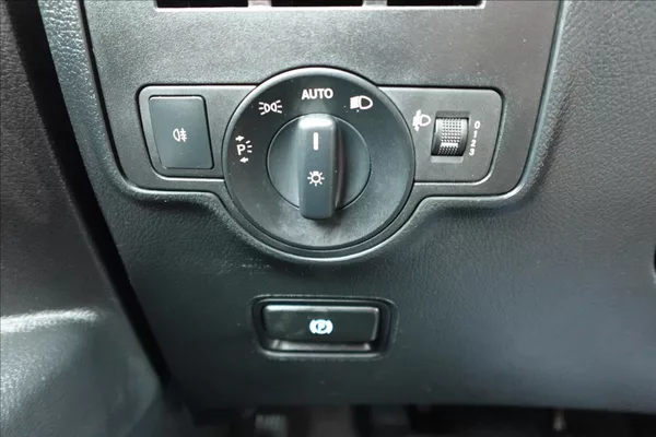 Mercedes-Benz Vito 2,0 CDi EXTRALONG KLIMA SERVI - foto 17