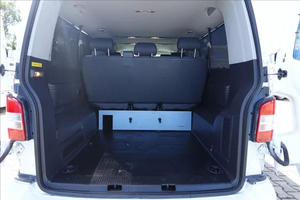 Volkswagen Caravelle 2,0 TDi L2H1 8MÍST KLIMA - foto 16
