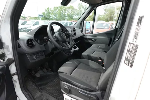 Mercedes-Benz Sprinter 2,0 CDI 319 PLACHTA SPANÍ - foto 15