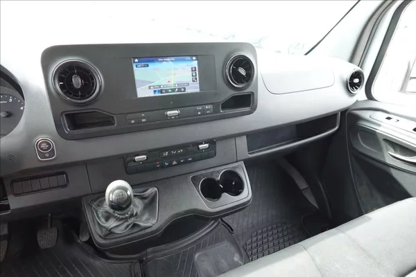 Mercedes-Benz Sprinter 2,0 CDI 319 PLACHTA SPANÍ - foto 26