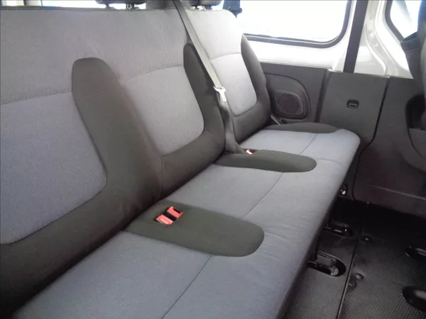Opel Vivaro 1,6 CDTI L1H1 9 MÍST BUS KLIM - foto 19