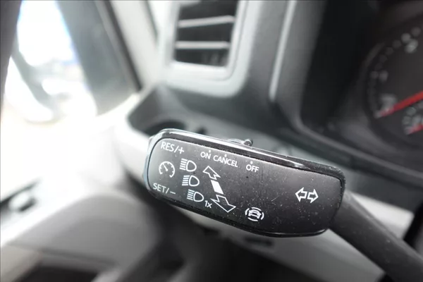 Volkswagen Crafter 2,0 TDI MAXI KLIMA SERVISKA - foto 14