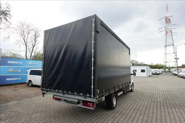 Volkswagen Crafter 2,0 TDI VALNÍK PLACHTA SPANÍ - foto 9