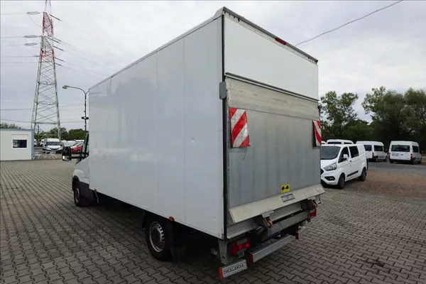 Iveco Daily 2,3 HPT 35S160 SKŘÍŇ ČELO KLI - foto 9