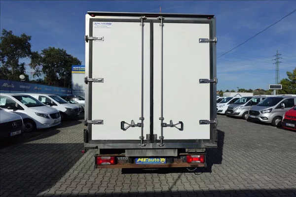 Iveco Daily 3,0 HPT 35S18 SKŘÍN CHLAĎÁK - foto 12