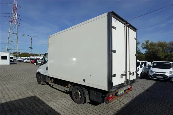Iveco Daily 3,0 HPT 35S18 SKŘÍN CHLAĎÁK - foto 14