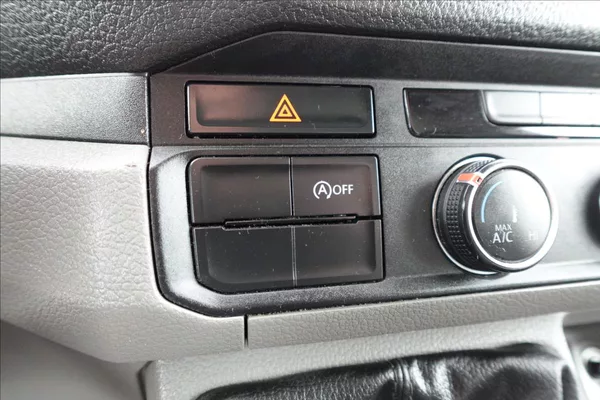 Volkswagen Crafter 2,0 TDI VALNÍK PLACHTA SPANÍ - foto 30