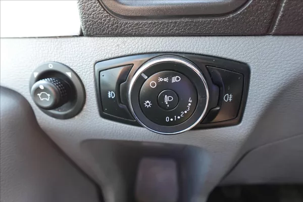 Ford Transit 2,0 TDCi L4H3 KLIMA SERVISKA - foto 19