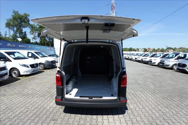 Volkswagen Transporter 2,0 TDI L2H1 KLIMA SERVISKA - foto 14