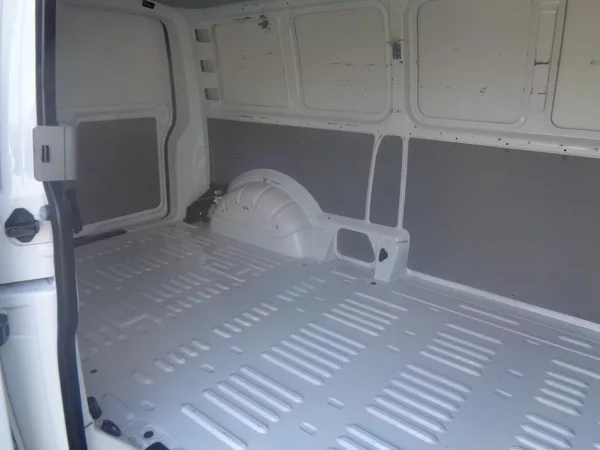 Volkswagen Transporter 2,0 TDI L2H1 KLIMA SERVISKA - foto 16