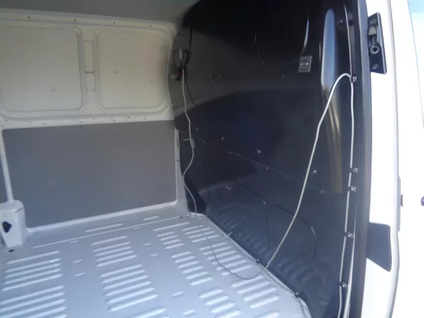 Volkswagen Transporter 2,0 TDI L2H1 KLIMA SERVISKA - foto 17