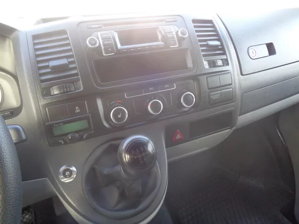 Volkswagen Transporter 2,0 TDI L2H1 KLIMA SERVISKA - foto 25