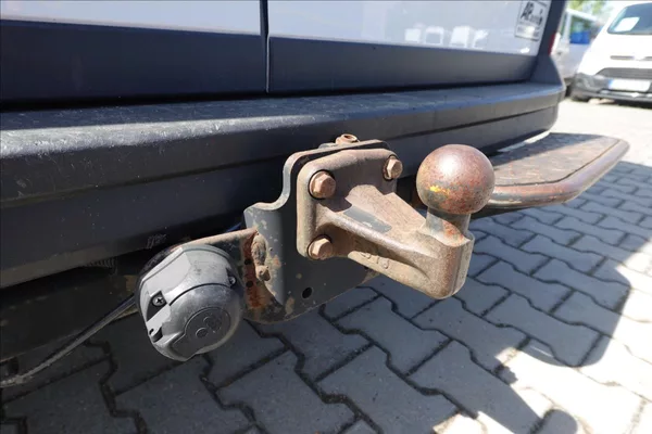 Volkswagen Crafter 2,0 TDi L2H2 KLIMA - foto 13
