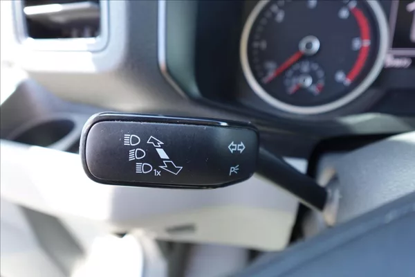 Volkswagen Crafter 2,0 TDi L2H2 KLIMA - foto 25