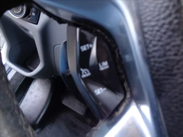 Ford Transit 2,2 TDCI DVOJKABINA VALNÍK KL - foto 17