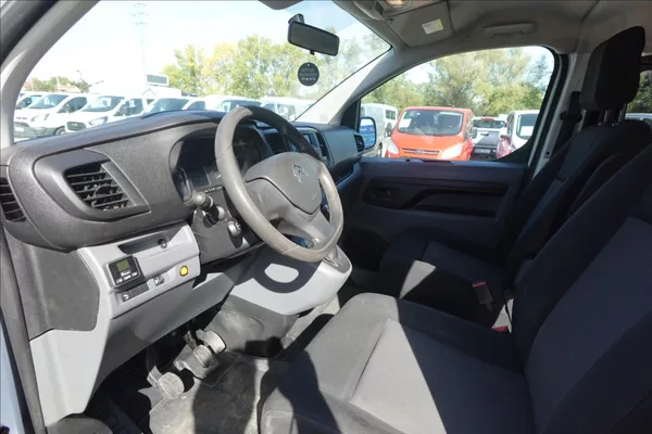Citroën Jumpy 2,0 HDI 8 MÍST L3H1 KLIMA - foto 24
